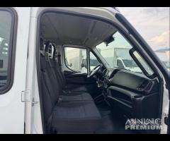 Iveco daily 35C14 7 posti e cassone fisso 2020 - 13