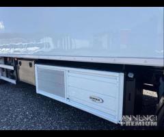 Scania R420 Cella 9.60 e sponda 2005 DISCO