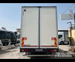 Premium 450 MOTRICE 7.40mt C.manuale 2009 E5