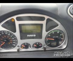 Iveco eurocargo 120E24 gru e cassone fisso 2006 - 15