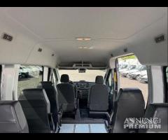 Ford transit 9 posti pedana disabili 2022 - 14