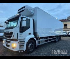Iveco stralis 360 Cella 10Mt e sponda 2015
