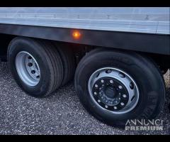 Iveco stralis 360 Cella 10Mt e sponda 2015 - 8