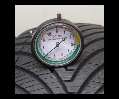 4 GOMME 215 65 17 KUMHO BR1837