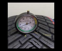 4 GOMME 215 65 17 CONTINENTAL BR1831