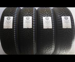 4 GOMME 225 60 18 YOKOHAMA A68284
