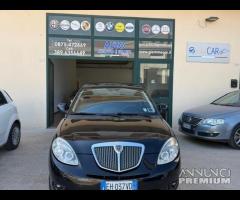 Lancia Ypsilon 1.2 69 CV Platinum km 130.000 - 1