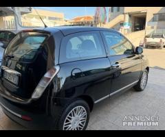 Lancia Ypsilon 1.2 69 CV Platinum km 130.000 - 4