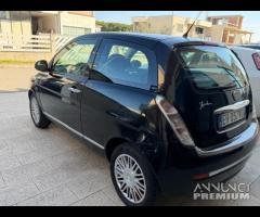 Lancia Ypsilon 1.2 69 CV Platinum km 130.000 - 6