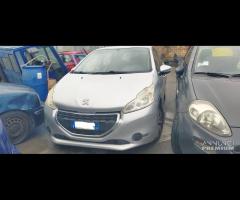 Ricambi Peugeot 208 1.0 B del 2013