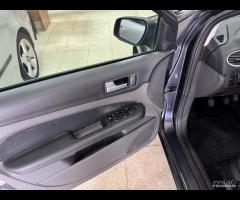 FORD FOCUS Berlina 1.6 TDCi 90 cv. - 9