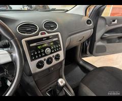 FORD FOCUS Berlina 1.6 TDCi 90 cv. - 16