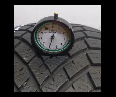 4 GOMME 215 55 17 YOKOHAMA A68336