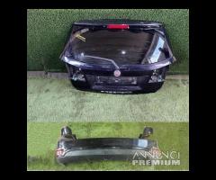 Ricambi portelloni e paraurti post. Fiat freemont