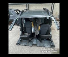 Ricambi Dacia Sandero 2024 Scocca per tagliate