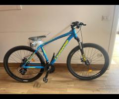 BICICLETTA TERRANA SHIMANO FRENI A DISCO NUOVA 27.