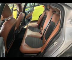 Alfa Romeo Giulia 2.2 Turbodiesel 180 CV AT8 Busin - 14