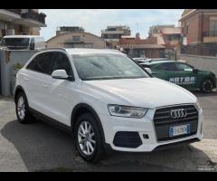 Audi Q3 2.0 TDI 150cv Business - 7