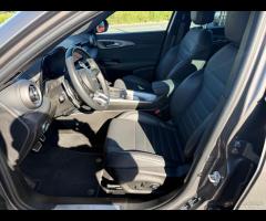 Alfa Romeo Tonale 1.5 hybrid Veloce 160cv tct7