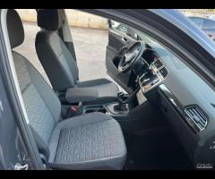 Volkswagen Tiguan 2.0 TDI SCR Life - 16