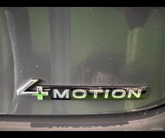Volkswagen Golf 2.0 TDI 150 CV DSG SCR 4Motion R-L - 18