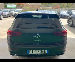 Volkswagen Golf 2.0 TDI 150 CV DSG SCR 4Motion R-L - 22