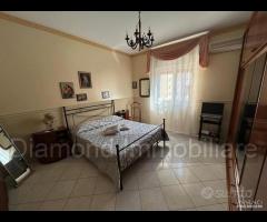 Appartamento con garage e posto auto a Riposto