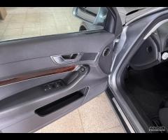 AUDI A6 Avant 3.0 TDi 232 cv. PELLE-NAVI - 9