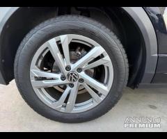 Volkswagen T-Roc 2.0 TDI SCR 150 CV DSG R-Line - 11