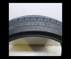 2 GOMME 225 40 18 BRIDGESTONE A68983