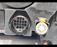 FARO FANALE ANTERIORE DESTRA LAND ROVER SPORT L320 - 15