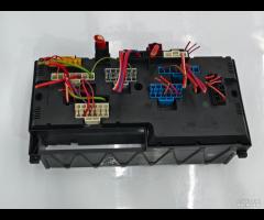 SCATOLA FUSIBILI DISTRIBUTORE CORRENTE ANTERIORE B - 15