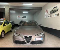 Alfa Romeo Giulia 2.2 Turbodiesel 180 CV AT8 Busin