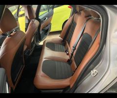 Alfa Romeo Giulia 2.2 Turbodiesel 180 CV AT8 Busin - 20