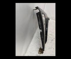 PARAFANGO ANTERIORE DESTRO LAND ROVER DISCOVERY L3 - 16