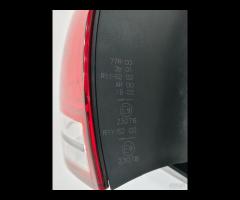 FARO FANALE STOP POSTERIORE SX MERCEDES GLA 180 H2 - 14