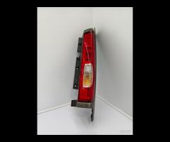 FARO FANALE STOP POSTERIORE DESTRO RENAULT TRAFIC