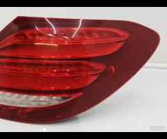 FARO FANALE STOP POSTERIORE DX MERCEDES E220 W213 - 6