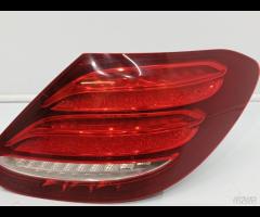 FARO FANALE STOP POSTERIORE DX MERCEDES E220 W213 - 9