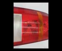 FARO FANALE STOP POSTERIORE SX LR DISCOVERY L319 2 - 7