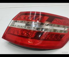 FARO FANALE STOP POSTERIORE DX MERCEDES E350 W212 - 9
