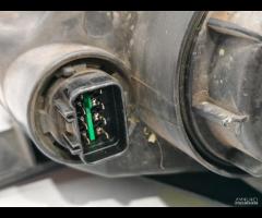 FARO FANALE ANTERIORE SINISTRA KIA SPORTAGE III 20 - 23