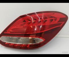 FARO FANALE STOP POSTERIORE DX MERCEDES C200 W205