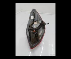 FARO FANALE STOP POSTERIORE SX MERCEDES C200 W205 - 18