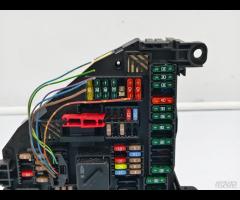 SCATOLA FUSIBILI DISTRIBUTORE CORRENTE POSTERIORE