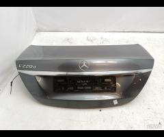 PORTELLONE COFANO POSTERIORE BAULE MERCEDES E220 W