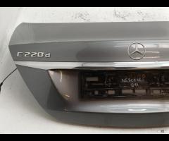 PORTELLONE COFANO POSTERIORE BAULE MERCEDES E220 W