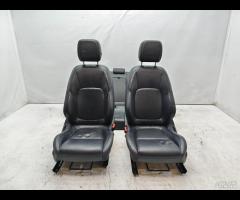 SET SEDILI IN PELLE NERO TRAFORATA JAGUAR XF X260 - 1