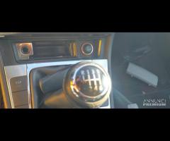 Ricambi VW Passat sw 2.0 D del 2007 motore BMR - 11