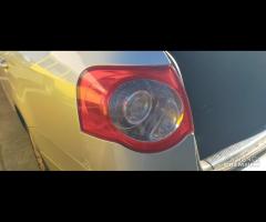 Ricambi VW Passat sw 2.0 D del 2007 motore BMR - 15